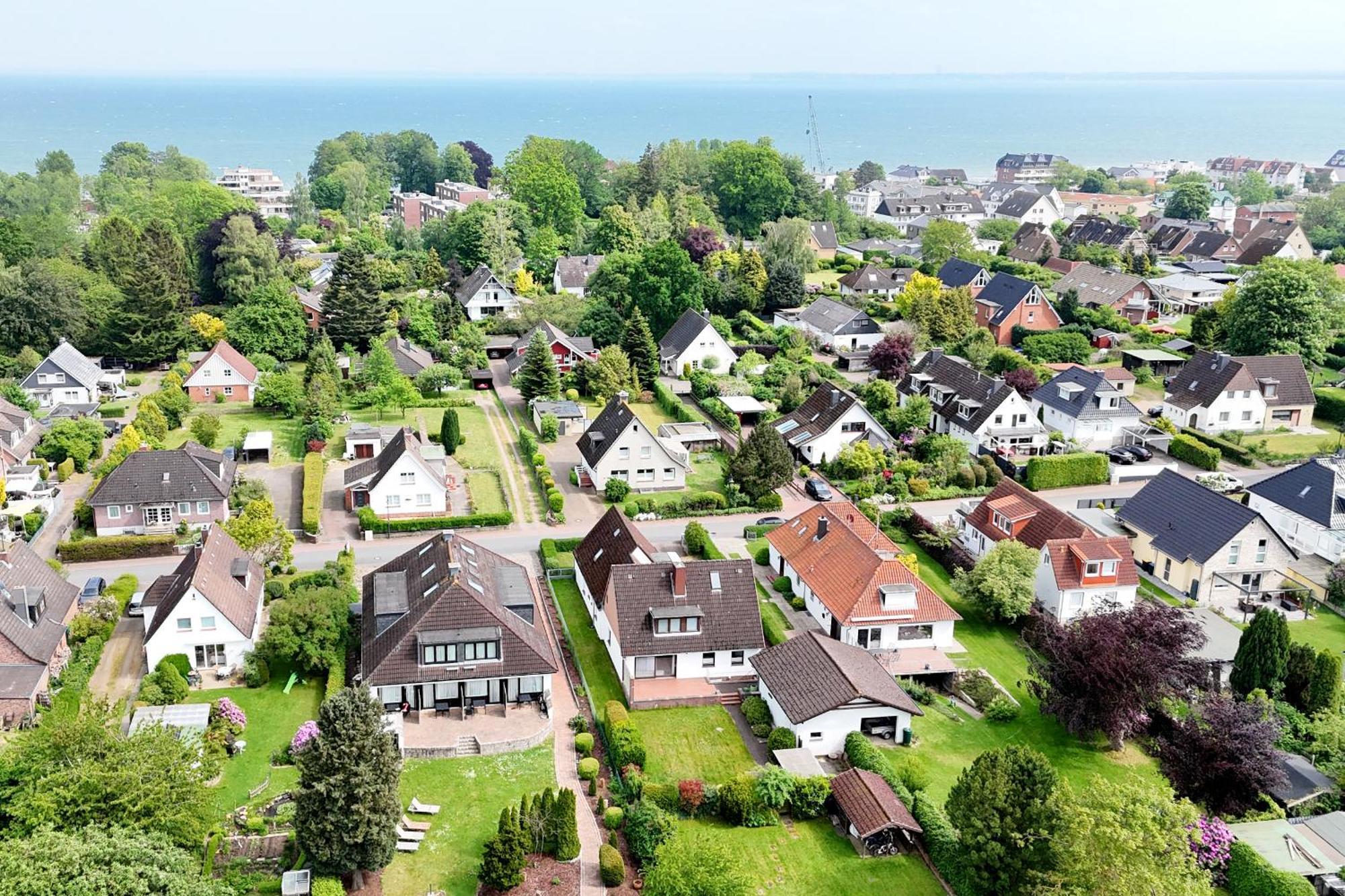 Ostsee Strandoase: Moderne Ferienwohnung mit Sonnenterrasse Scharbeutz Exterior photo